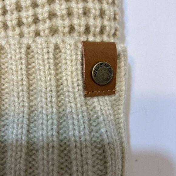 Frye & Co NWT Thermal Knit Beanie w/ Cuff  Lined Butter Creamy Tan Hat-O… - Picture 3 of 11